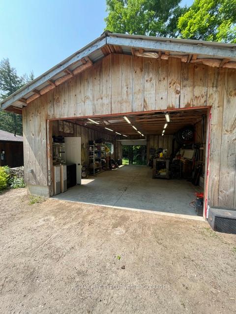 Photo 36 of 7275 Road 506, North Frontenac, Frontenac North — HOMEH