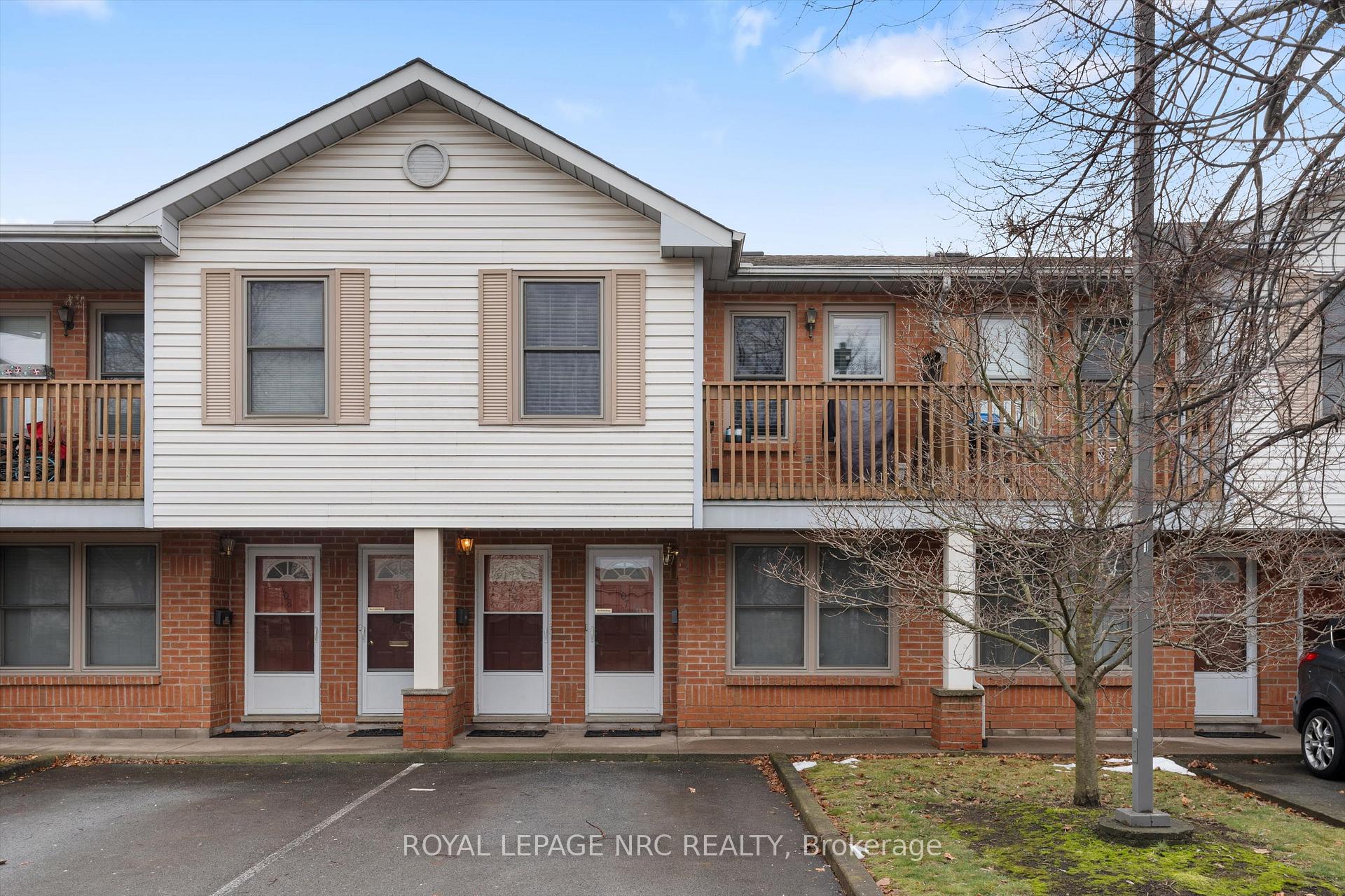 Photo 1 of Unit 207, 2 Walnut Street, St. Catharines, Oakdale — HOMEH