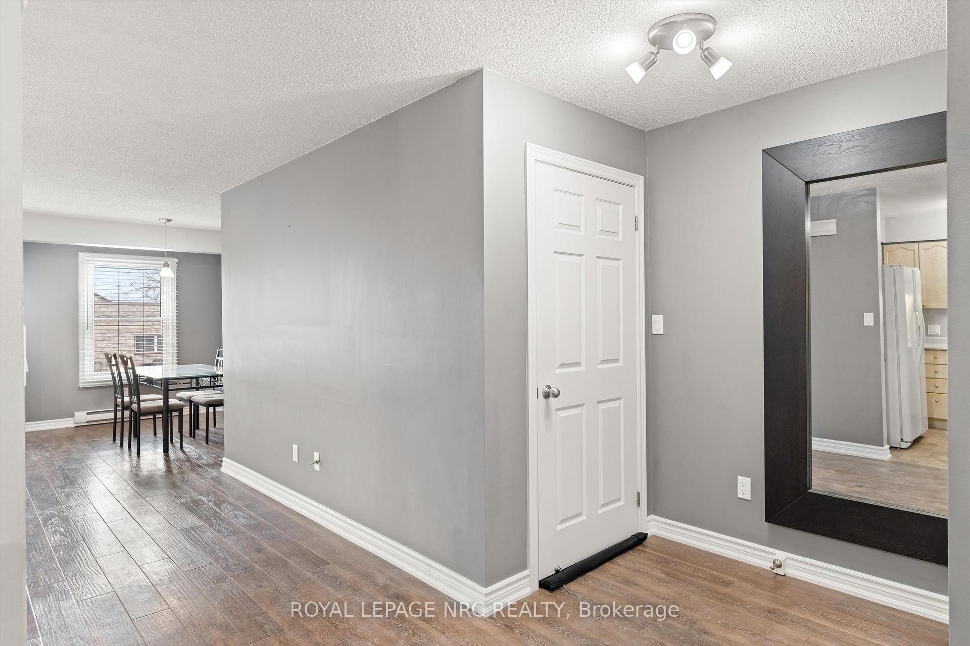 Photo 5 of Unit 207, 2 Walnut Street, St. Catharines, Oakdale — HOMEH
