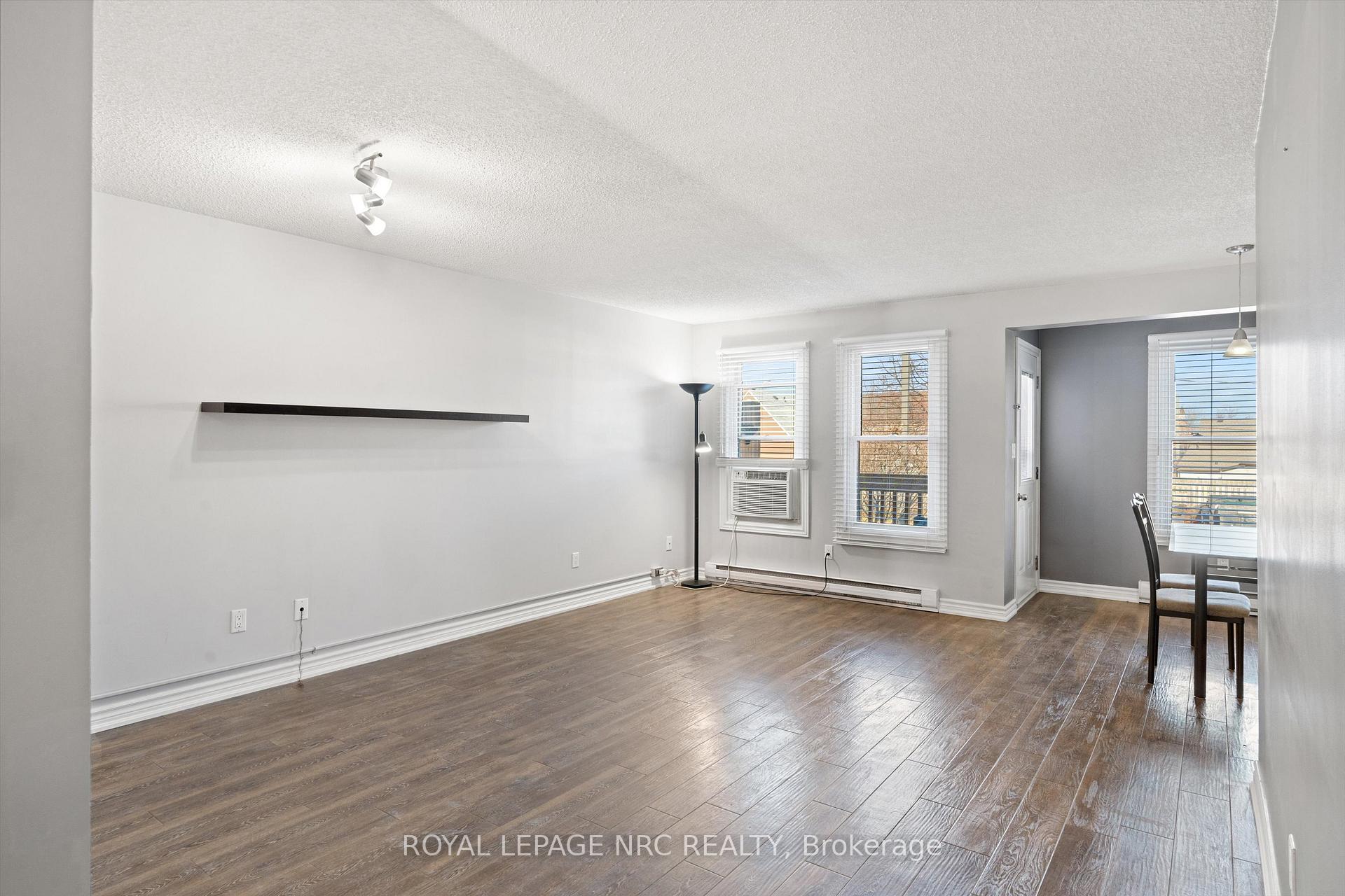 Photo 10 of Unit 207, 2 Walnut Street, St. Catharines, Oakdale — HOMEH