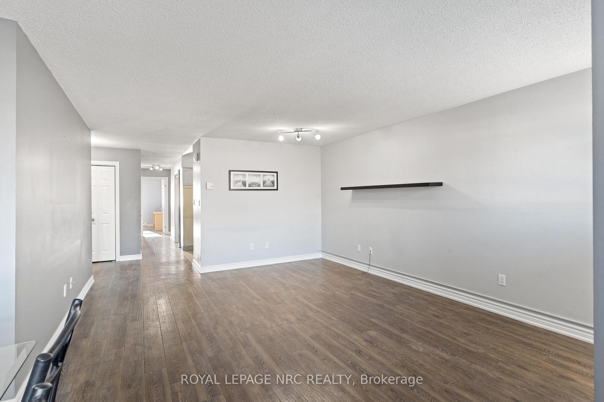 Photo 13 of Unit 207, 2 Walnut Street, St. Catharines, Oakdale — HOMEH
