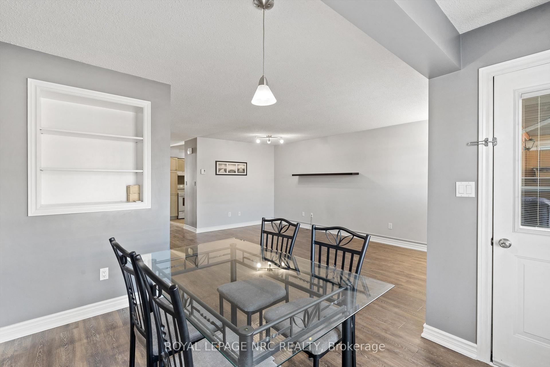 Photo 15 of Unit 207, 2 Walnut Street, St. Catharines, Oakdale — HOMEH