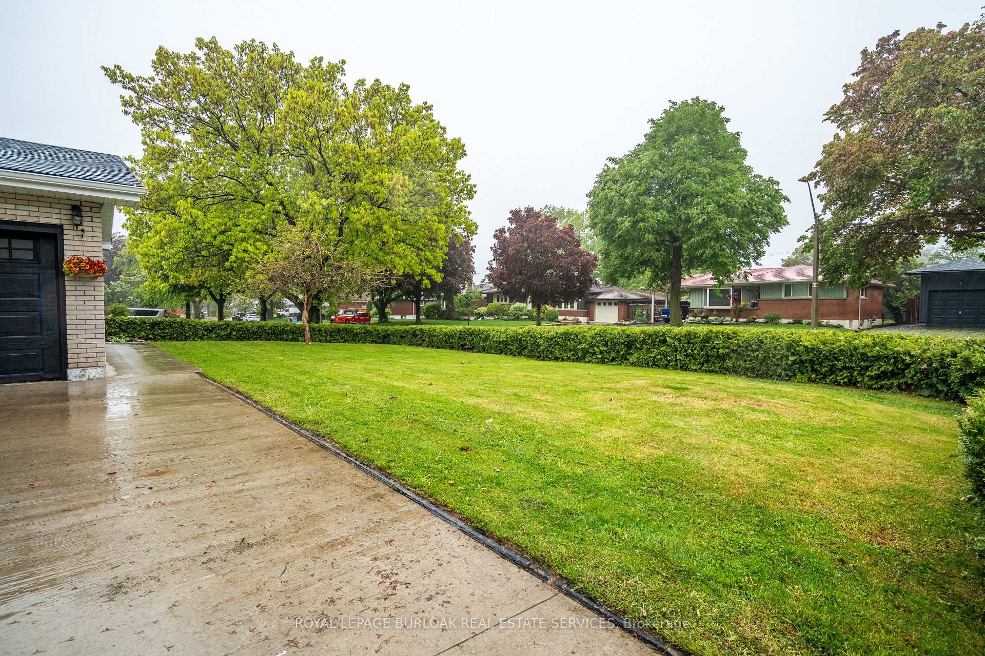 Photo 5 of 2 Lynford Avenue, Hamilton, Bruleville — HOMEH