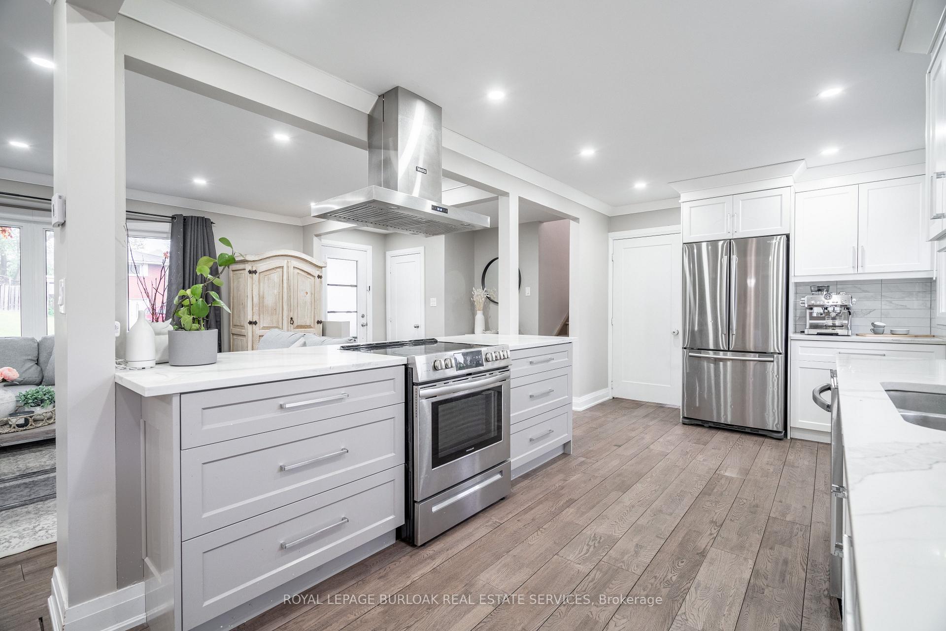 Photo 16 of 2 Lynford Avenue, Hamilton, Bruleville — HOMEH
