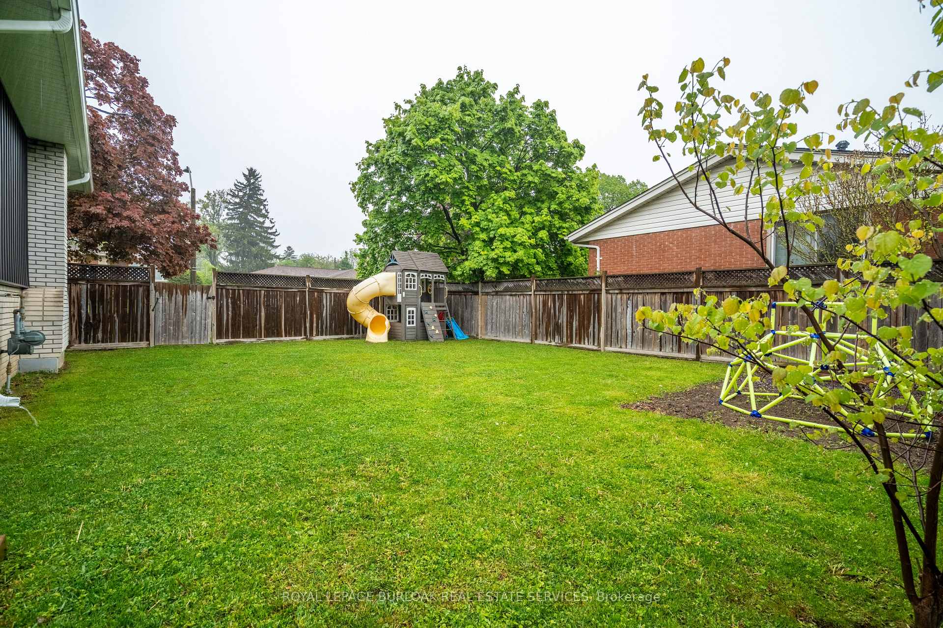 Photo 40 of 2 Lynford Avenue, Hamilton, Bruleville — HOMEH