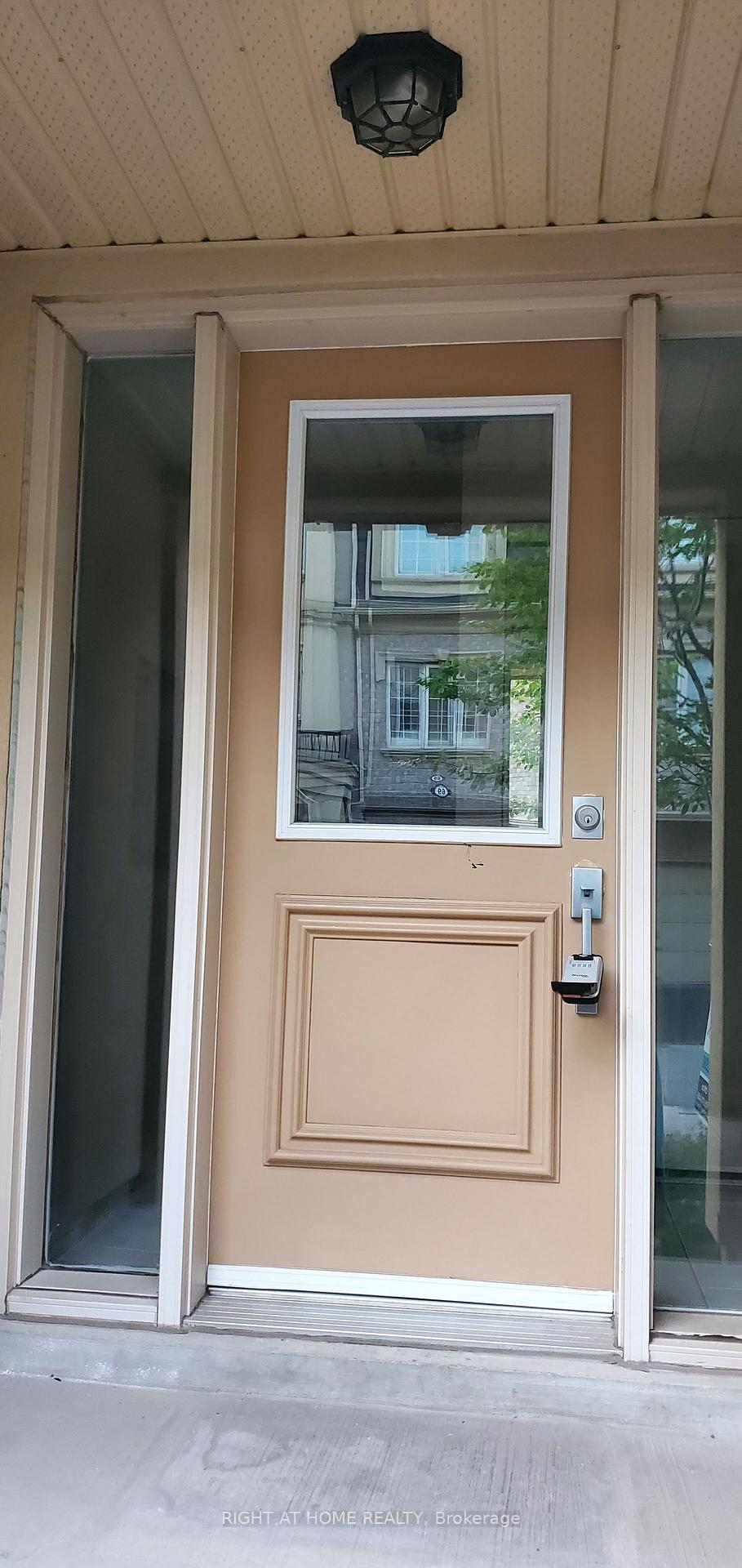 Photo 2 of Unit 56, 1250 St. Martins Drive, Pickering, Bay Ridges — HOMEH