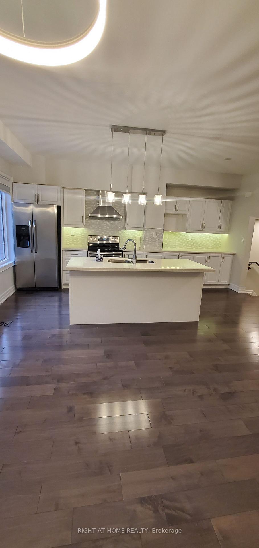 Photo 6 of Unit 56, 1250 St. Martins Drive, Pickering, Bay Ridges — HOMEH