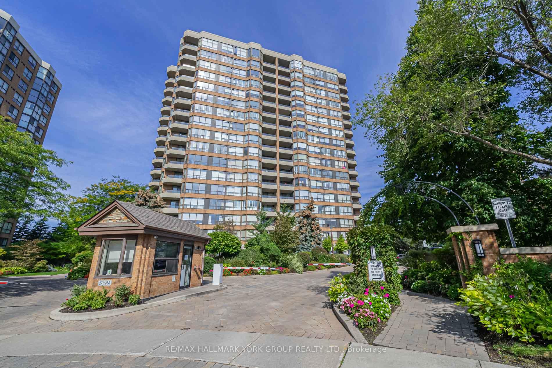 Photo 1 of Unit 1617, 268 Ridley Boulevard, Toronto, Bedford Park-Nortown — HOMEH