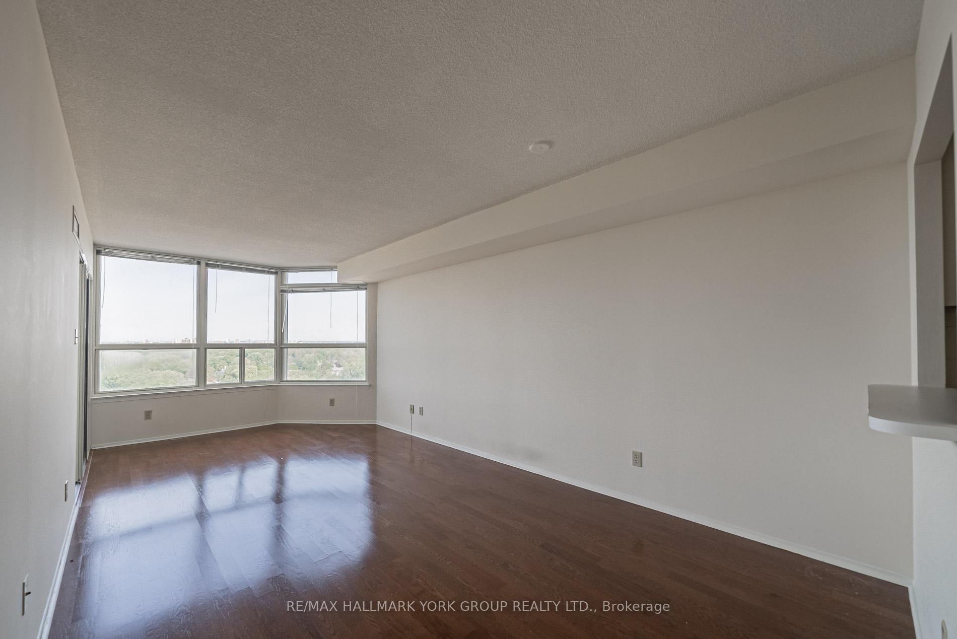 Photo 8 of Unit 1617, 268 Ridley Boulevard, Toronto, Bedford Park-Nortown — HOMEH