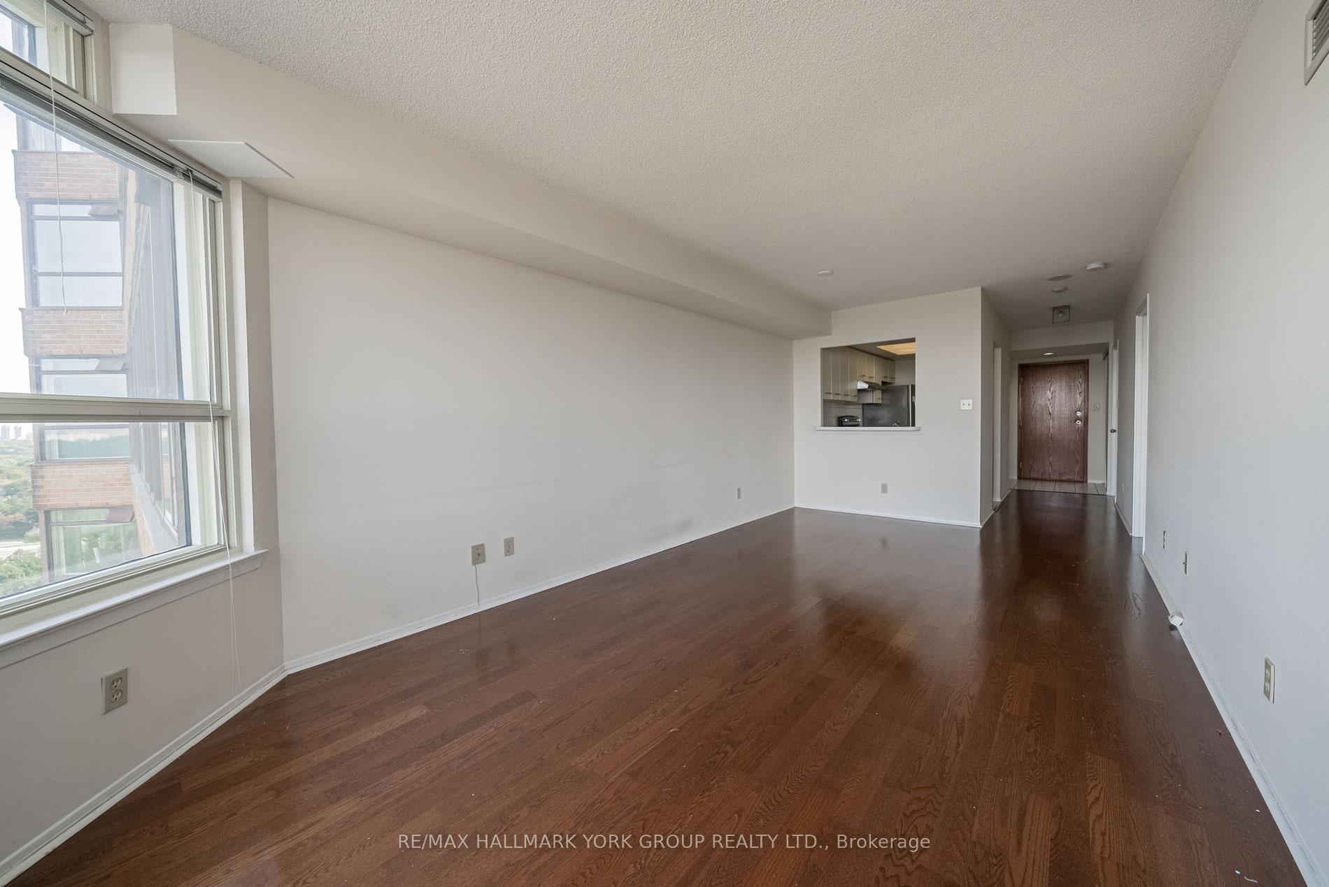 Photo 11 of Unit 1617, 268 Ridley Boulevard, Toronto, Bedford Park-Nortown — HOMEH