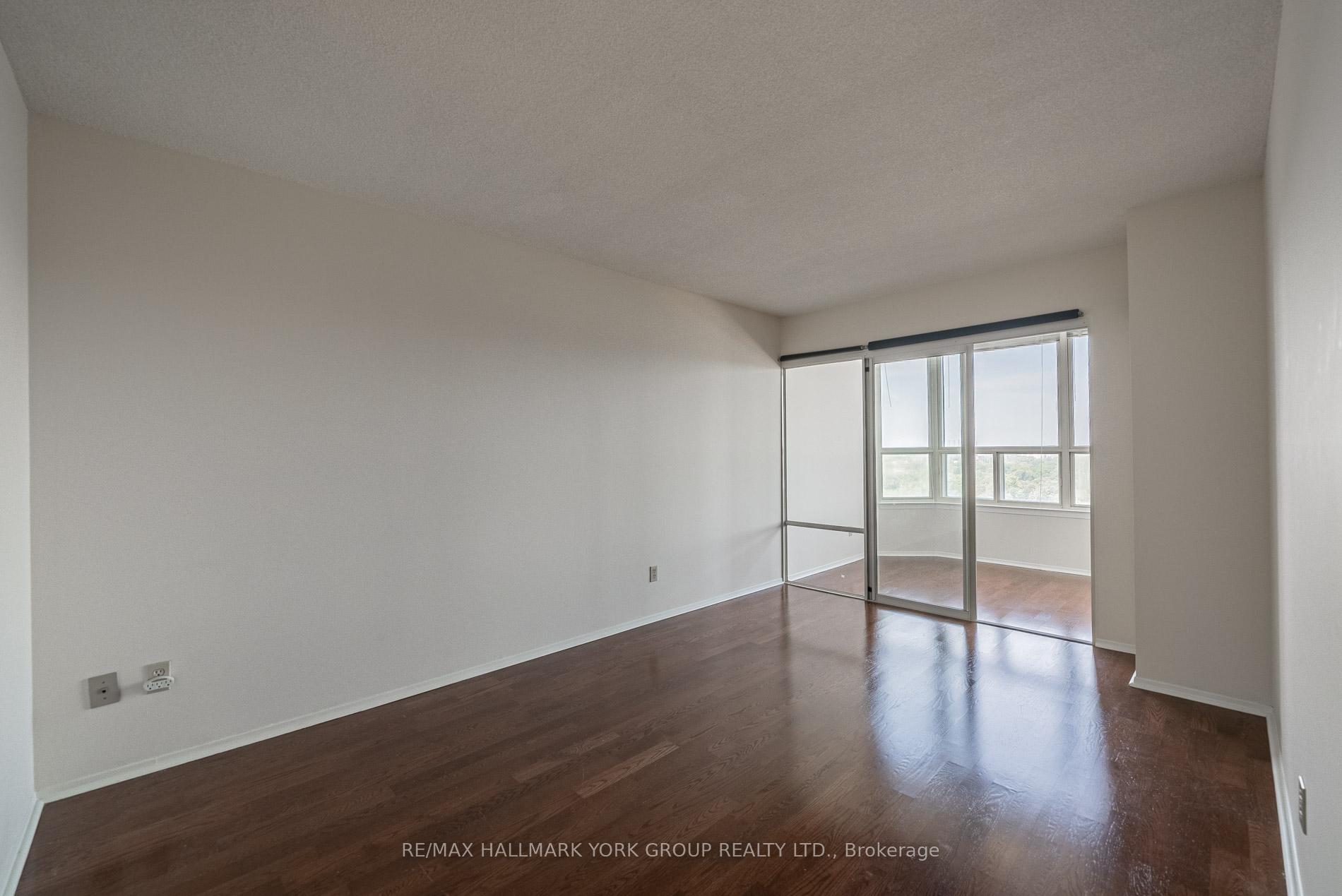 Photo 12 of Unit 1617, 268 Ridley Boulevard, Toronto, Bedford Park-Nortown — HOMEH