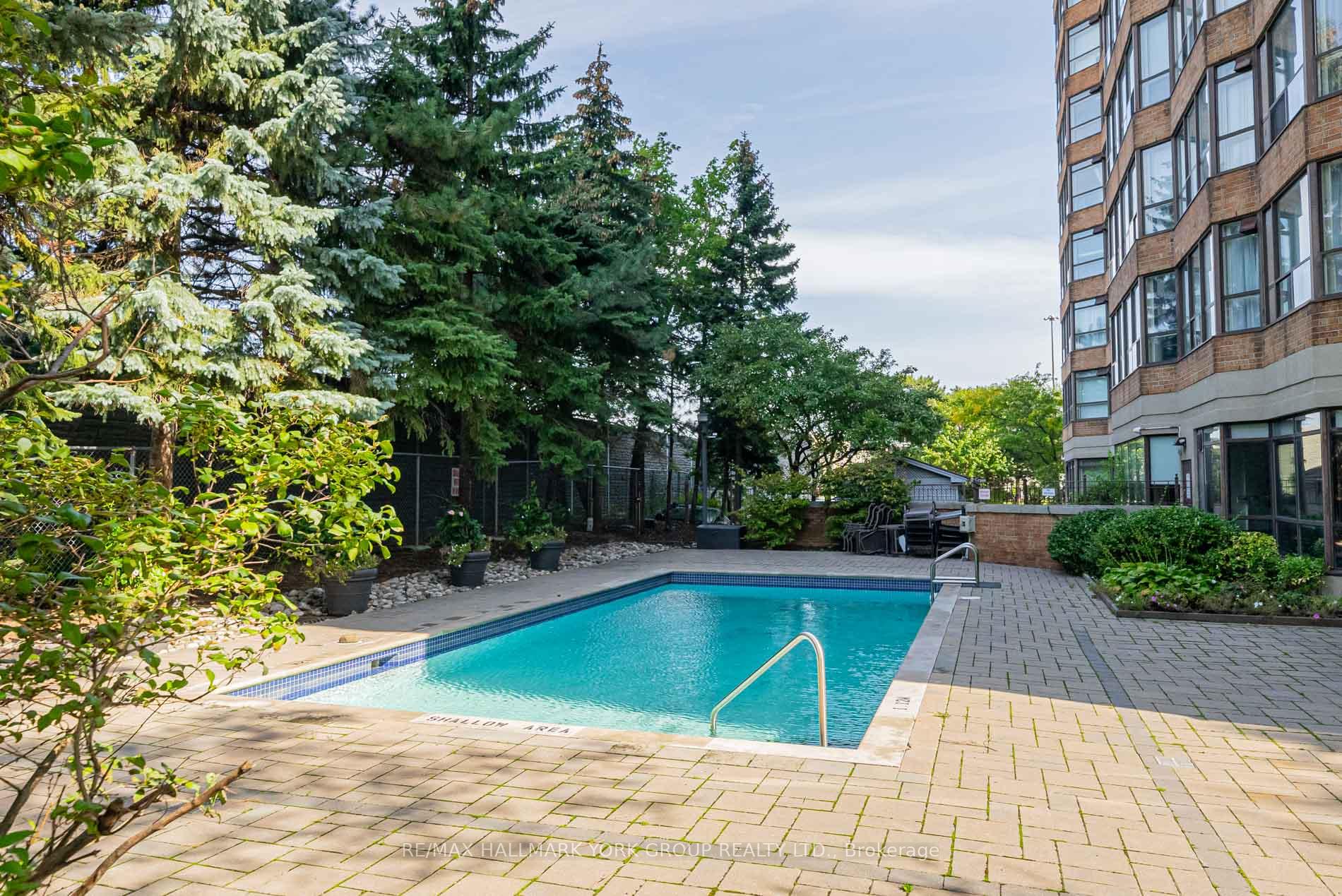 Photo 18 of Unit 1617, 268 Ridley Boulevard, Toronto, Bedford Park-Nortown — HOMEH