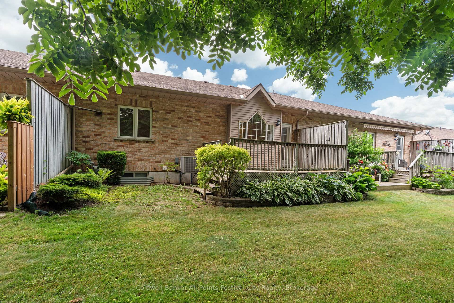 Photo 35 of 323 Martha Street, Goderich, Goderich (Town) — HOMEH