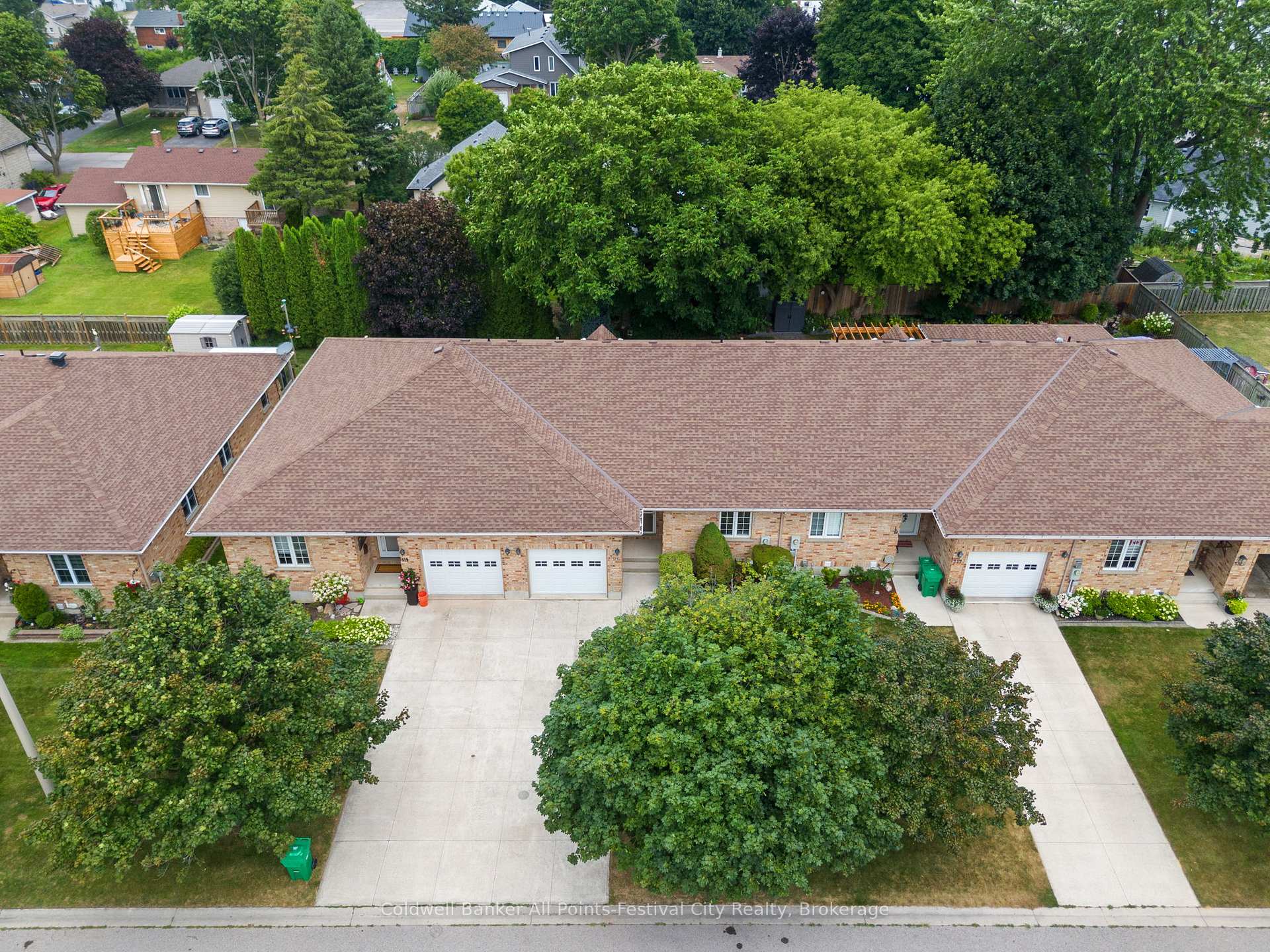 Photo 41 of 323 Martha Street, Goderich, Goderich (Town) — HOMEH