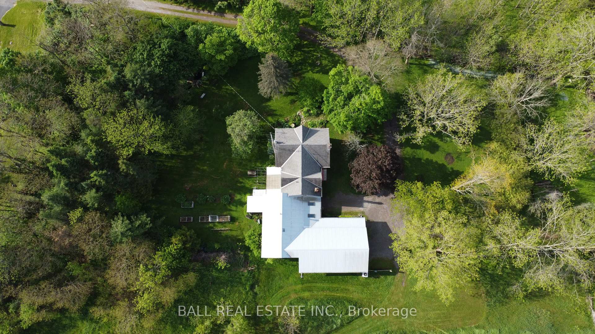 Photo 4 of 94 West Street, Douro-Dummer — HOMEH