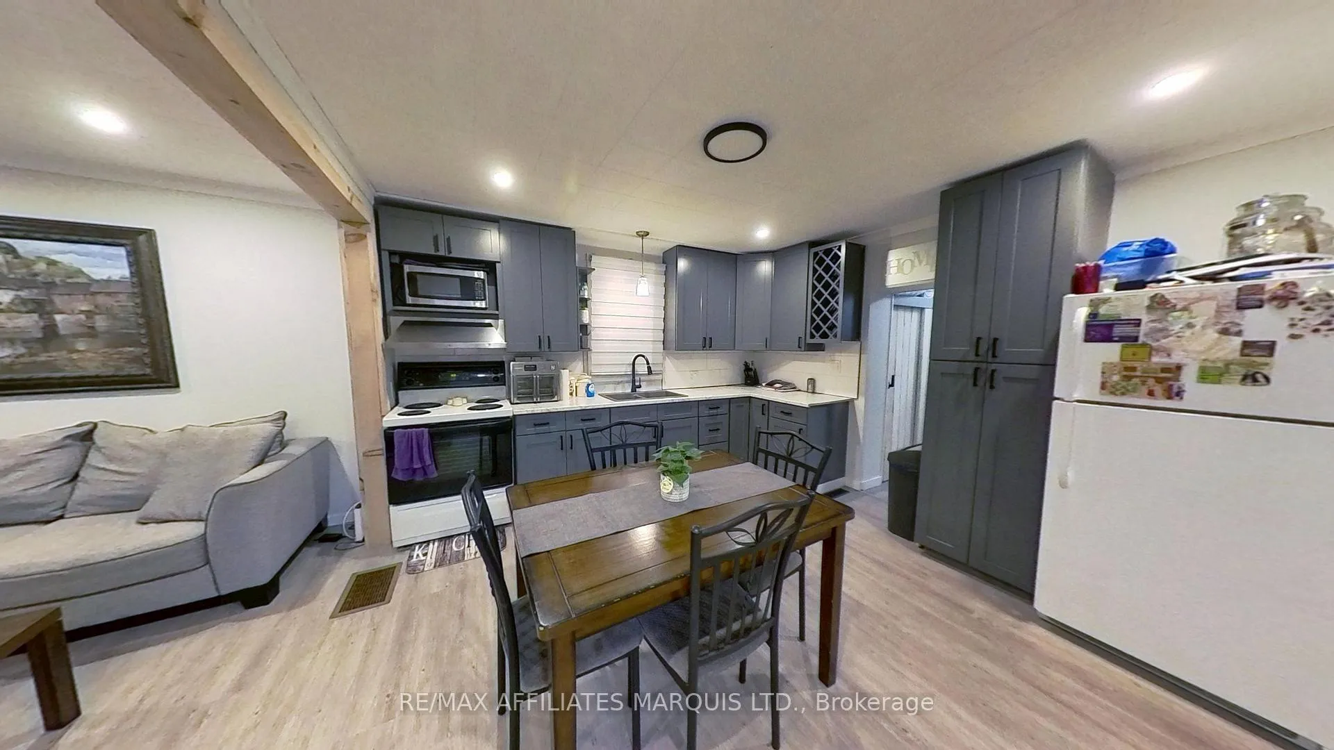 Photo 4 of 1111 Bedford Street, Cornwall — HOMEH
