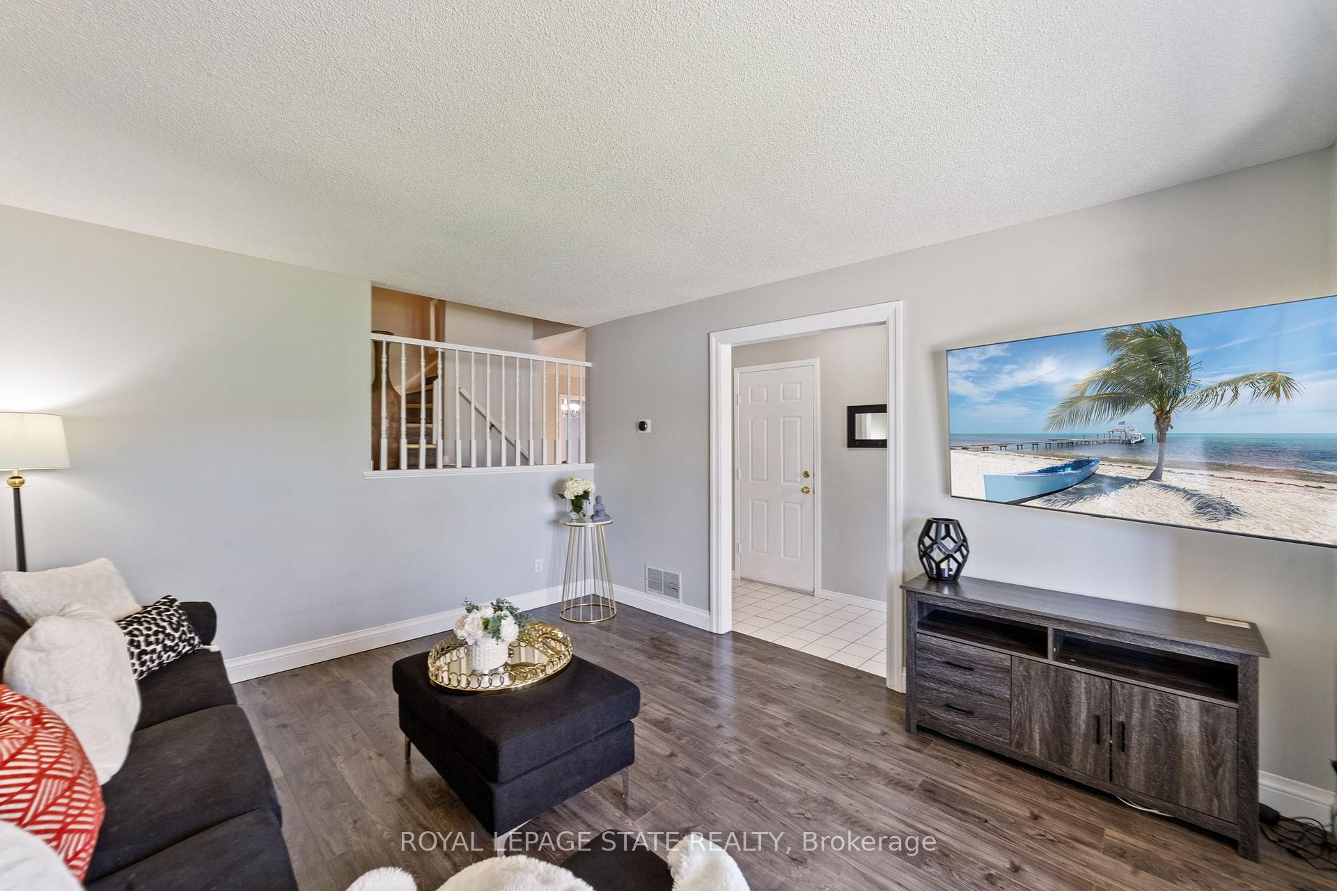 Photo 6 of 741 Acadia Drive, Hamilton, Butler — HOMEH