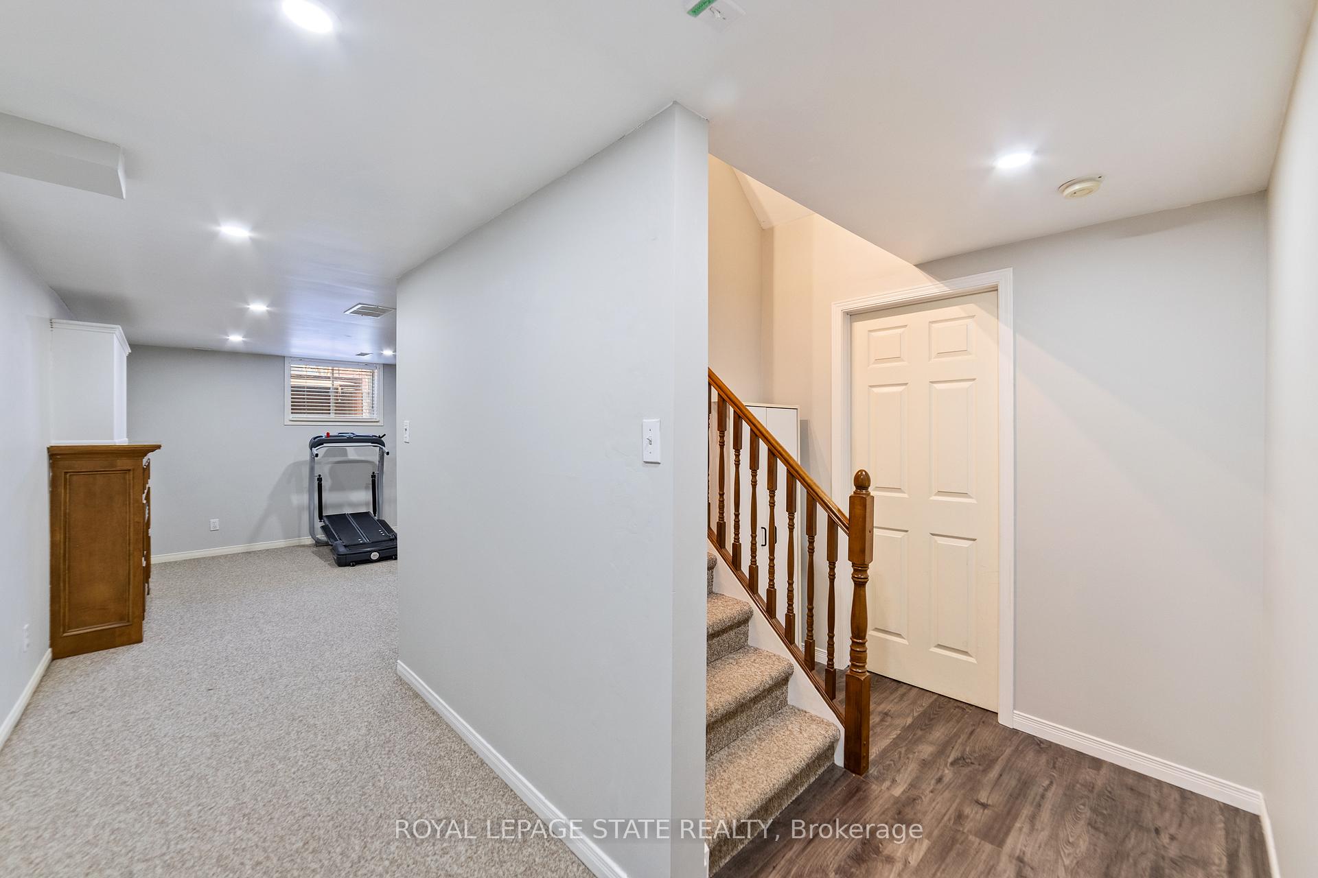 Photo 19 of 741 Acadia Drive, Hamilton, Butler — HOMEH
