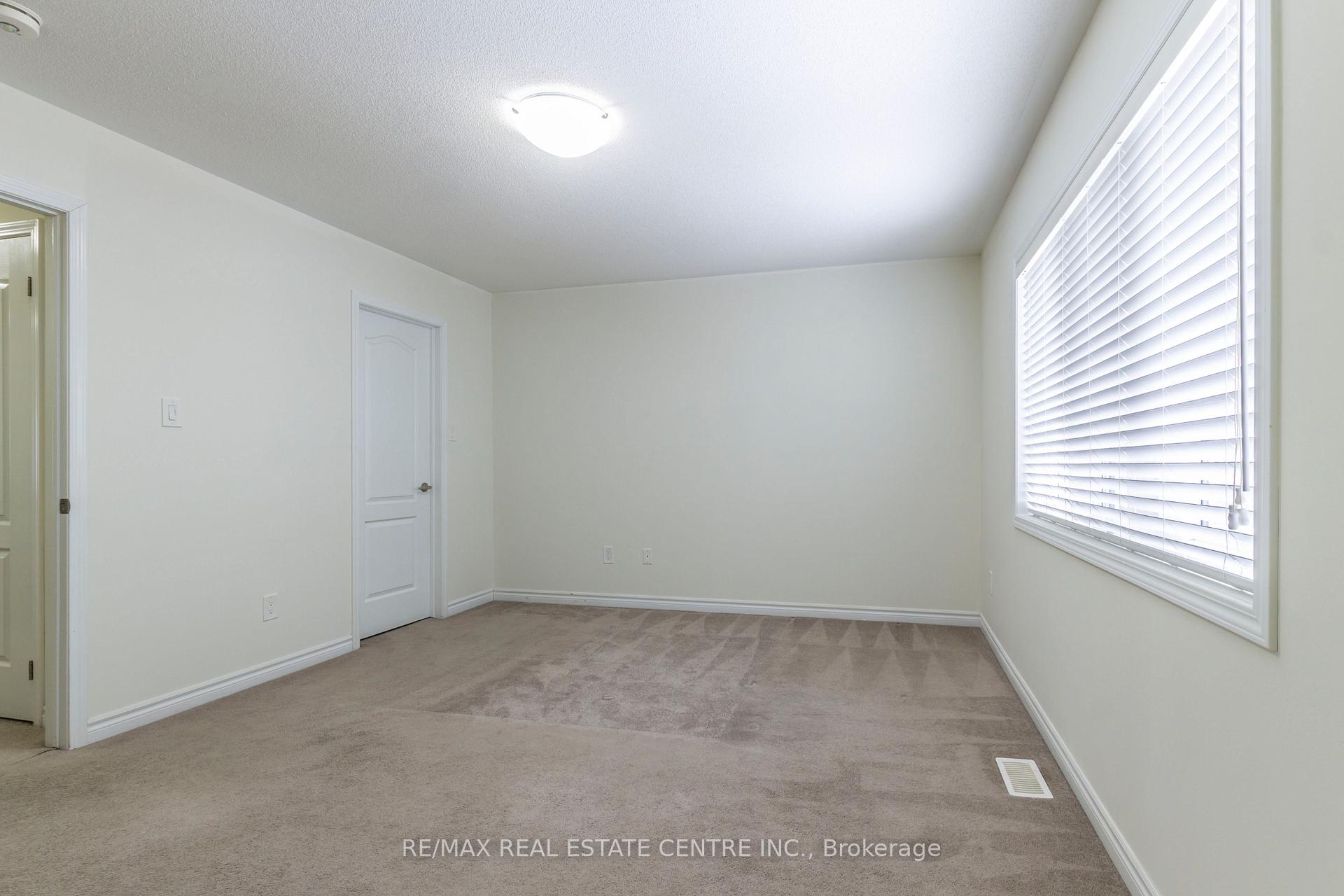Photo 29 of 27 Donlamont Circle, Brampton, Northwest Brampton — HOMEH