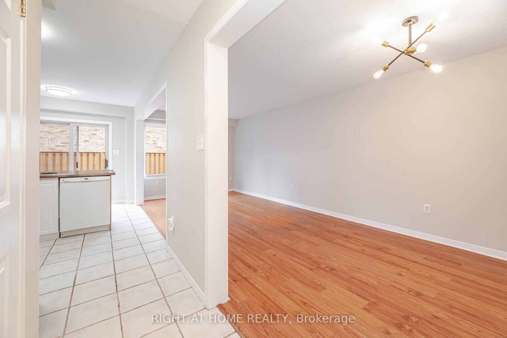 Photo 26 of Unit 2, 1283 Blanshard Drive, Burlington, Tansley — HOMEH