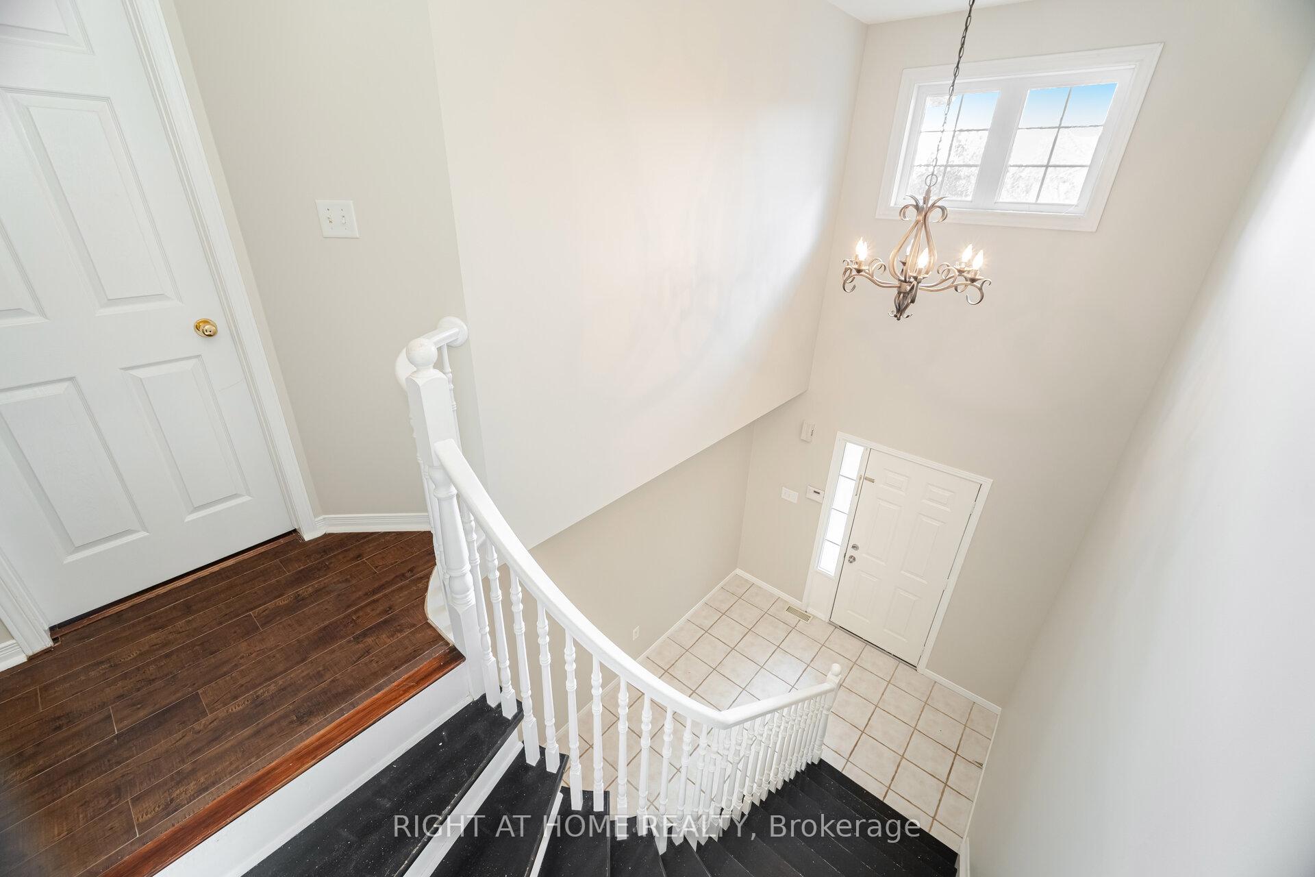 Photo 37 of Unit 2, 1283 Blanshard Drive, Burlington, Tansley — HOMEH