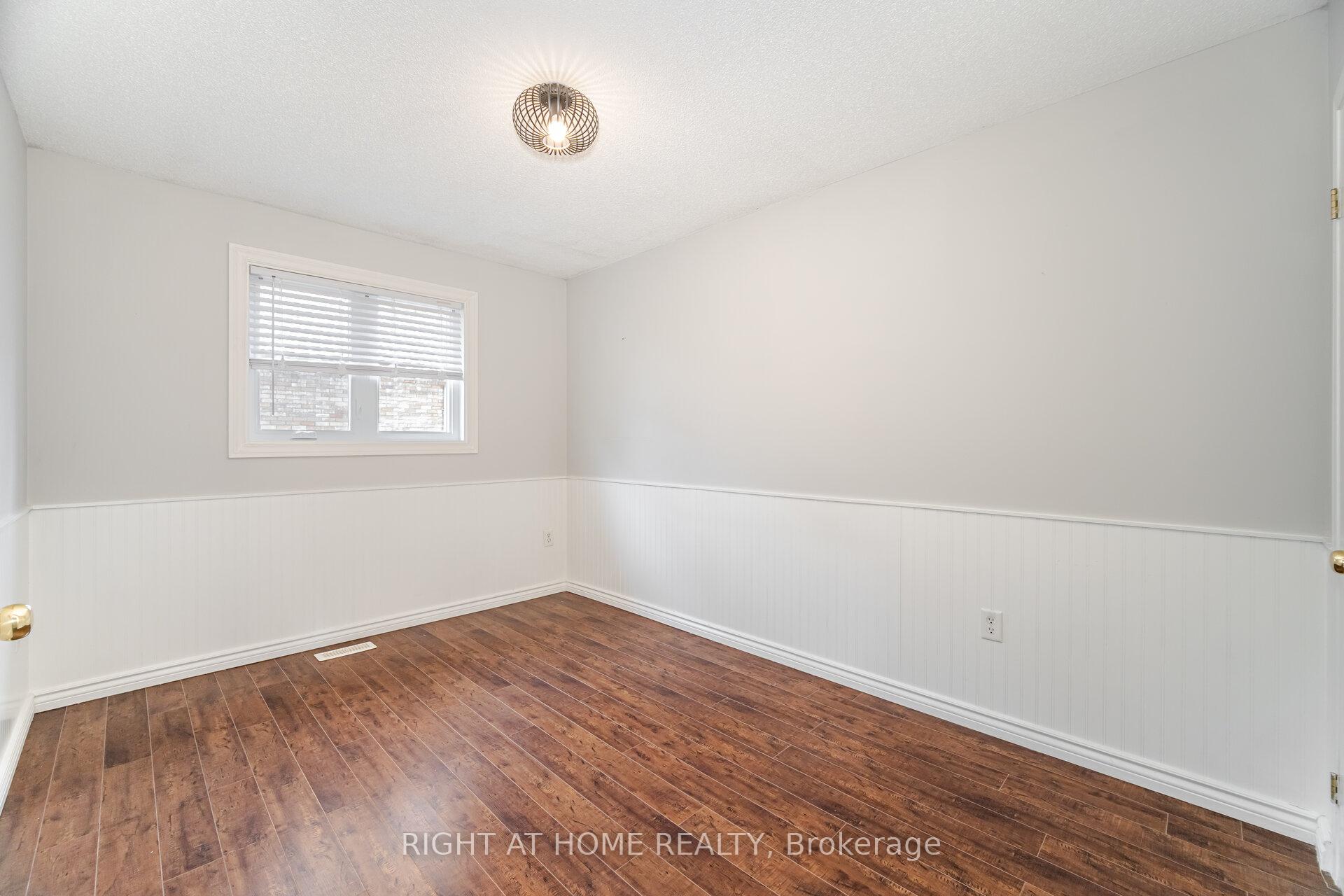 Photo 43 of Unit 2, 1283 Blanshard Drive, Burlington, Tansley — HOMEH