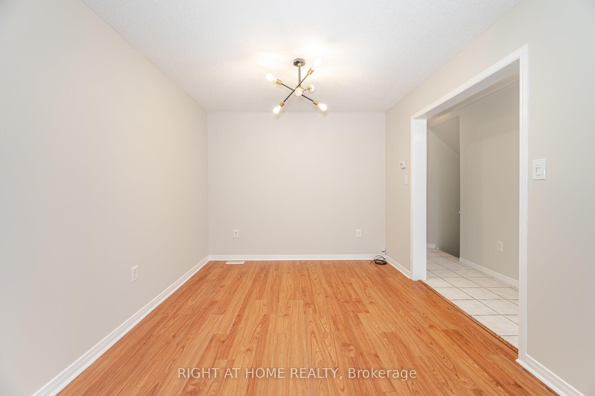 Photo 8 of Unit 2, 1283 Blanshard Drive, Burlington, Tansley — HOMEH
