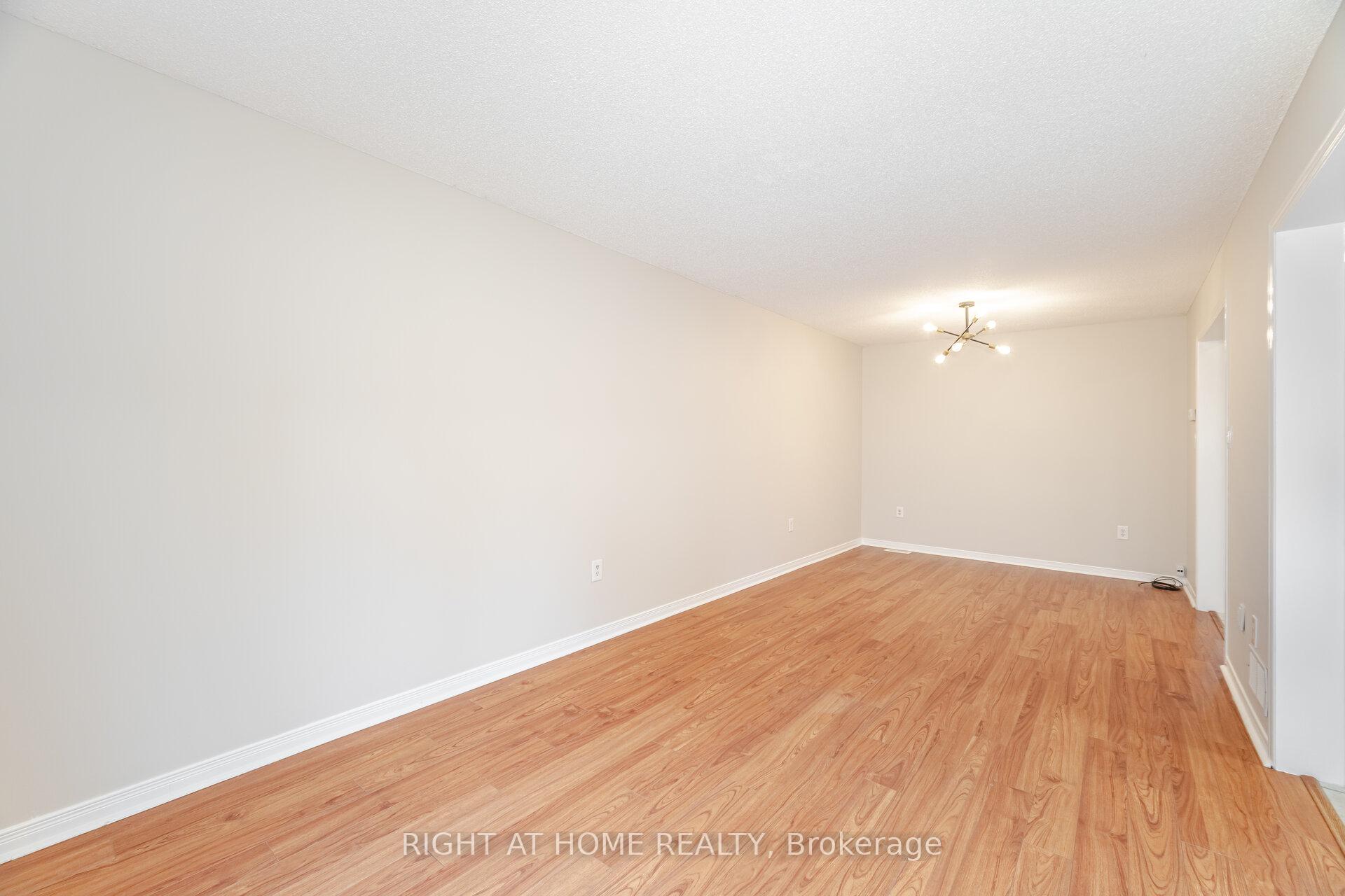 Photo 11 of Unit 2, 1283 Blanshard Drive, Burlington, Tansley — HOMEH