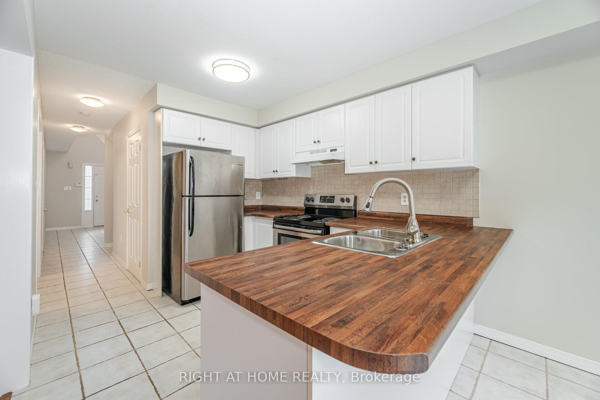 Photo 16 of Unit 2, 1283 Blanshard Drive, Burlington, Tansley — HOMEH