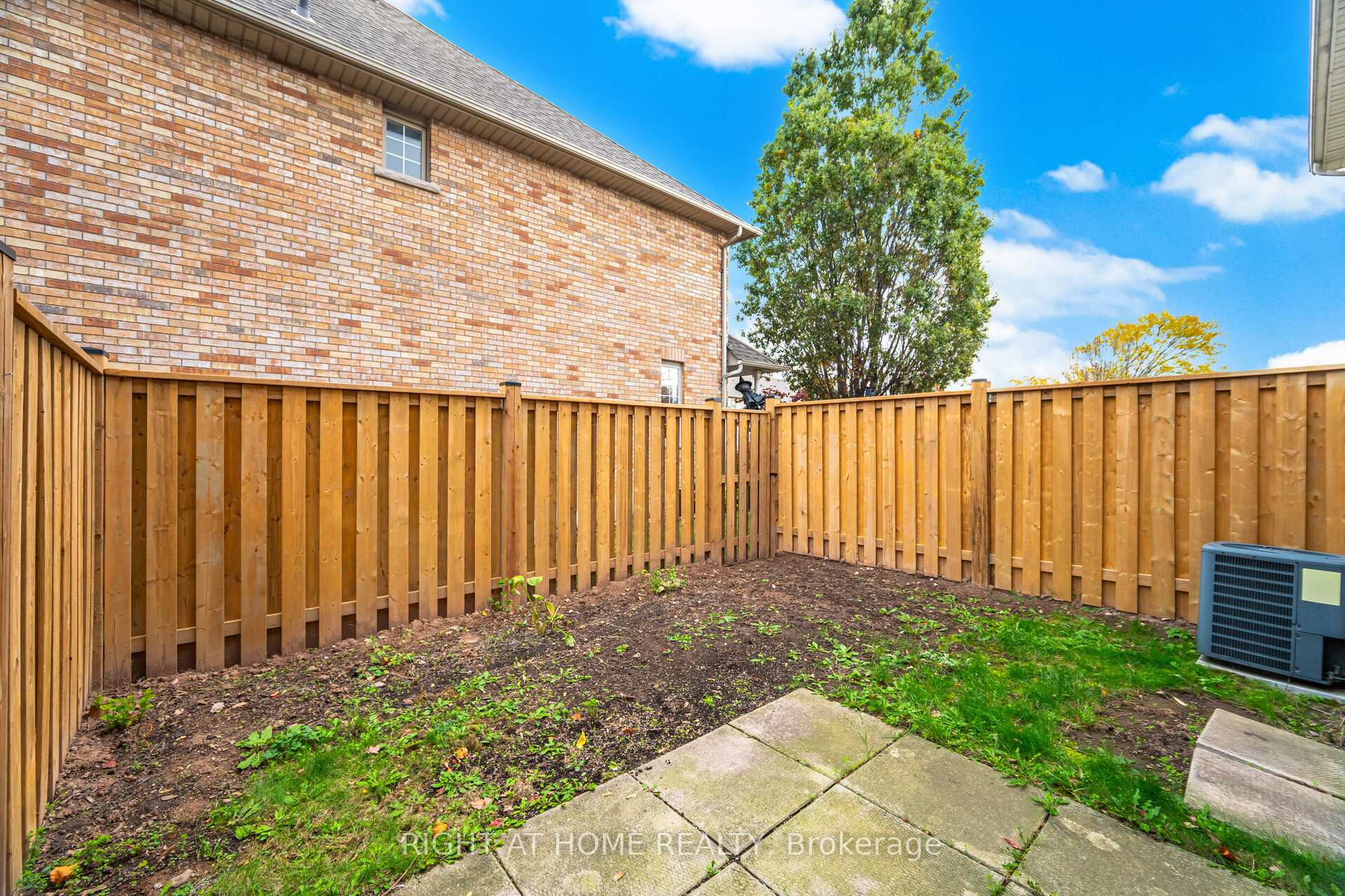 Photo 74 of Unit 2, 1283 Blanshard Drive, Burlington, Tansley — HOMEH