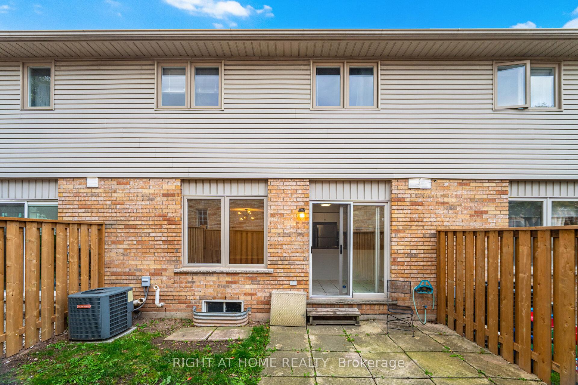 Photo 77 of Unit 2, 1283 Blanshard Drive, Burlington, Tansley — HOMEH