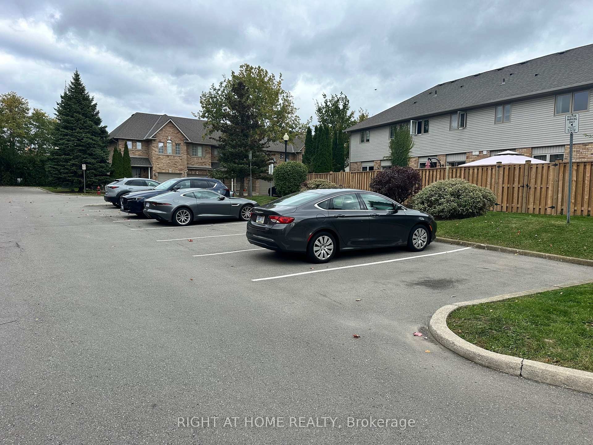 Photo 84 of Unit 2, 1283 Blanshard Drive, Burlington, Tansley — HOMEH