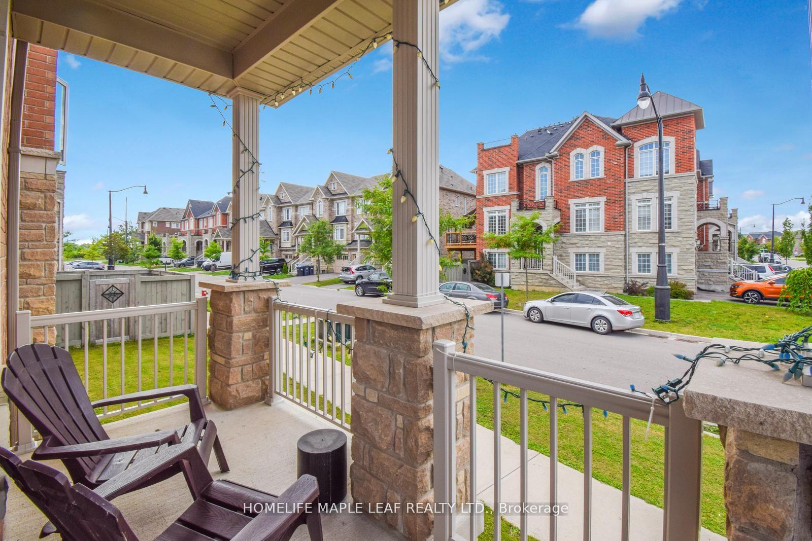Photo 5 of 62 Aldersgate Drive, Brampton, Northwest Brampton — HOMEH
