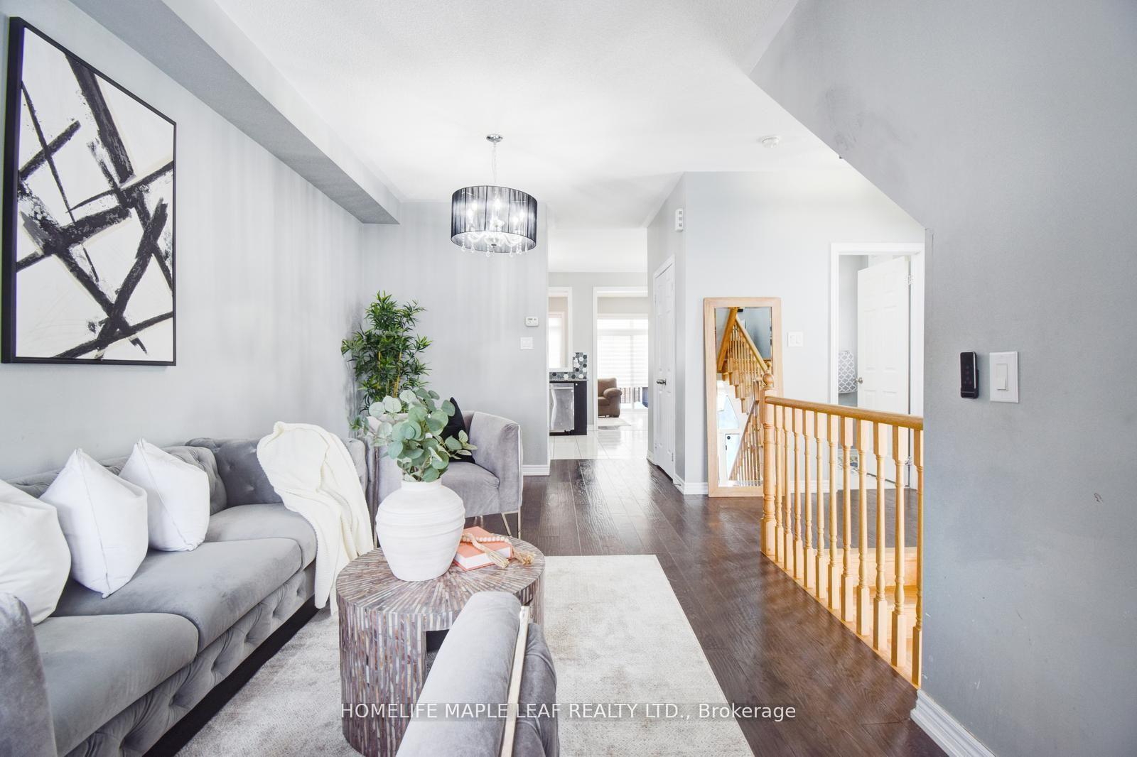 Photo 10 of 62 Aldersgate Drive, Brampton, Northwest Brampton — HOMEH