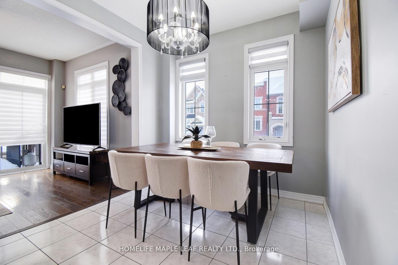 Photo 12 of 62 Aldersgate Drive, Brampton, Northwest Brampton — HOMEH