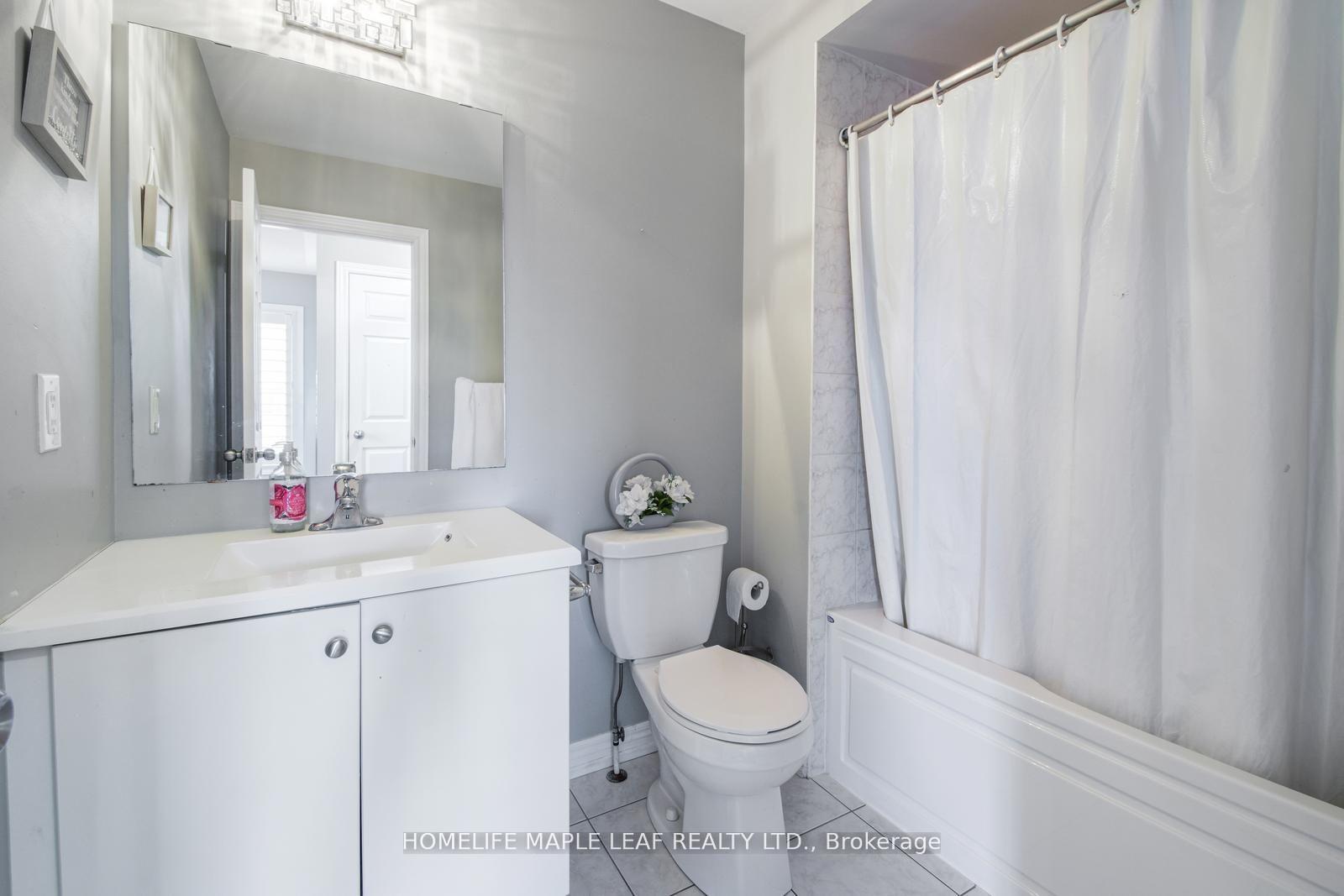 Photo 24 of 62 Aldersgate Drive, Brampton, Northwest Brampton — HOMEH