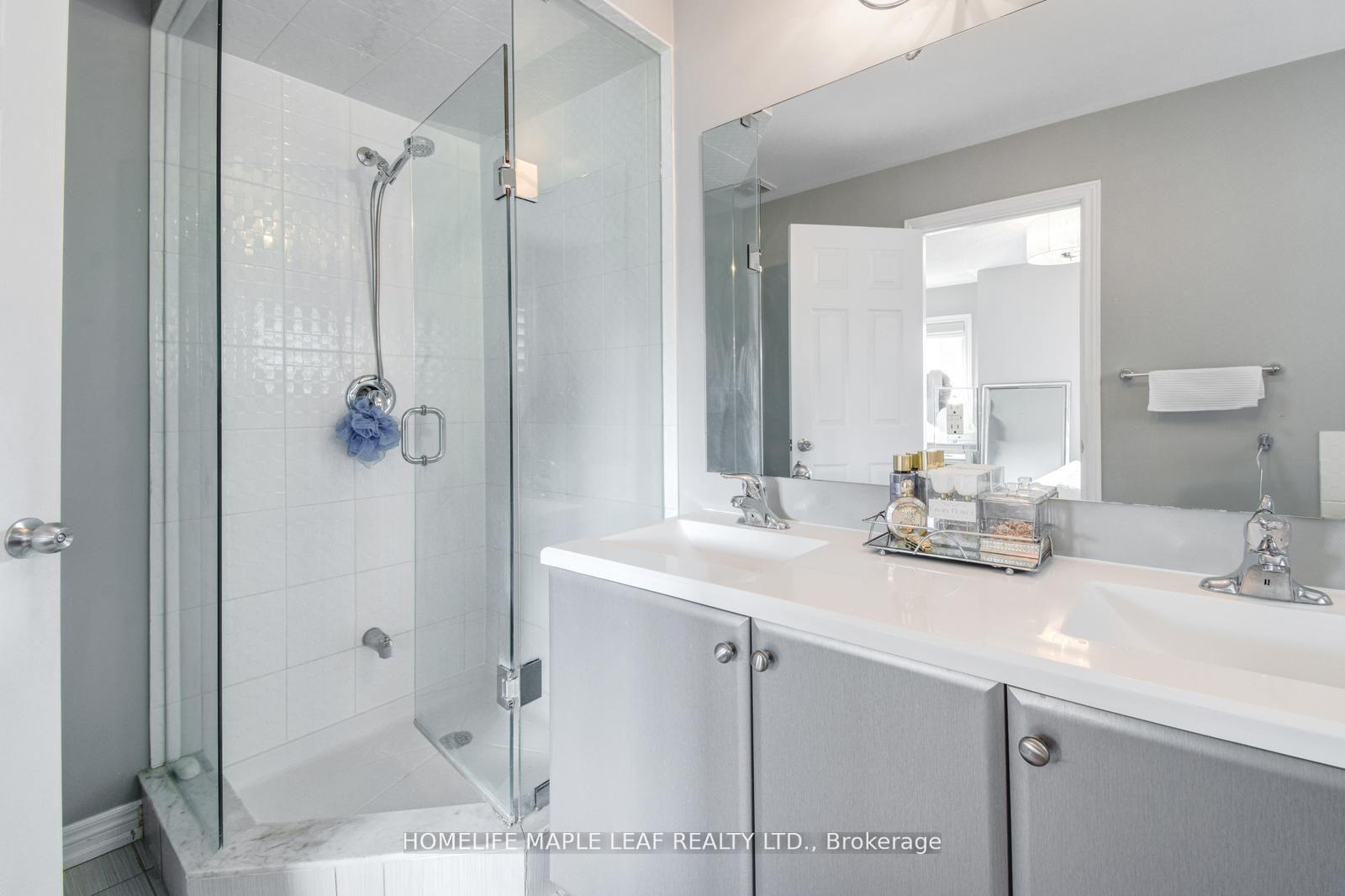 Photo 27 of 62 Aldersgate Drive, Brampton, Northwest Brampton — HOMEH