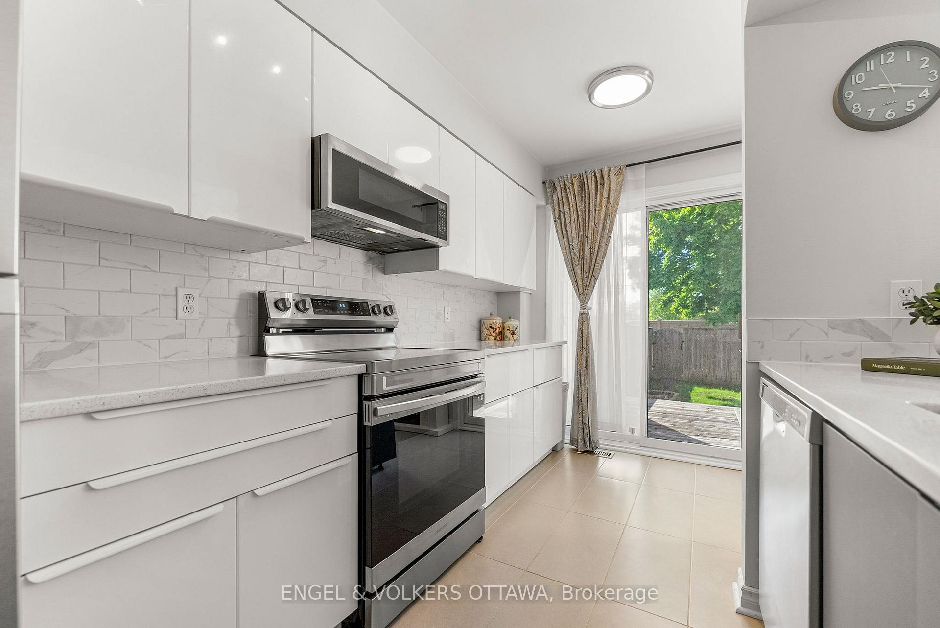 Photo 18 of 8 Crampton Drive, Carleton Place — HOMEH