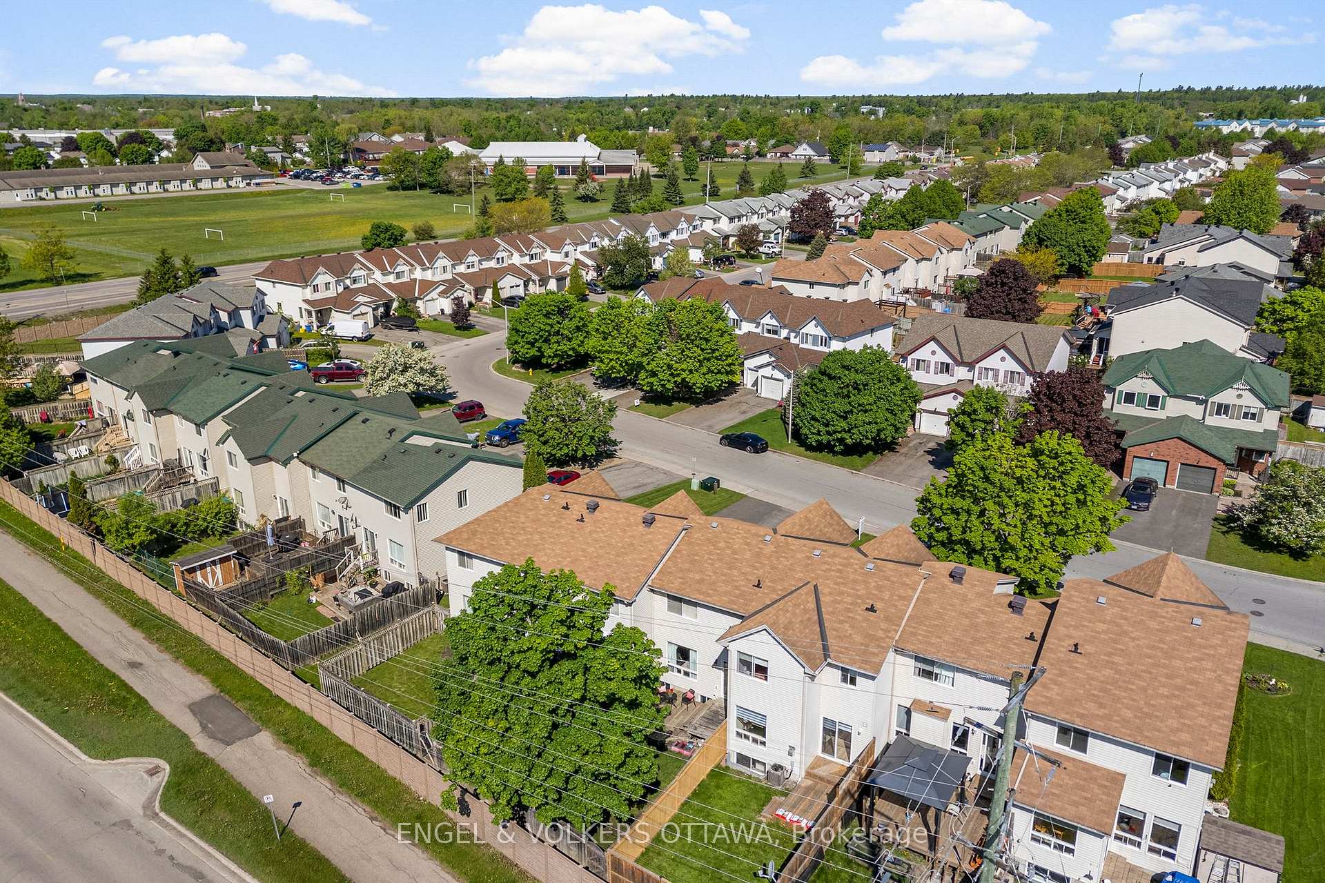 Photo 38 of 8 Crampton Drive, Carleton Place — HOMEH