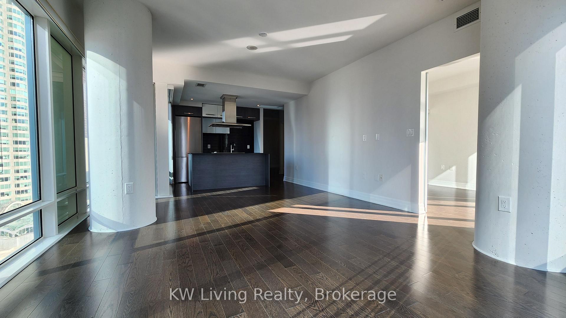 Photo 24 of Unit 1802, 8 The Esplanade, Toronto, Waterfront Communities — HOMEH