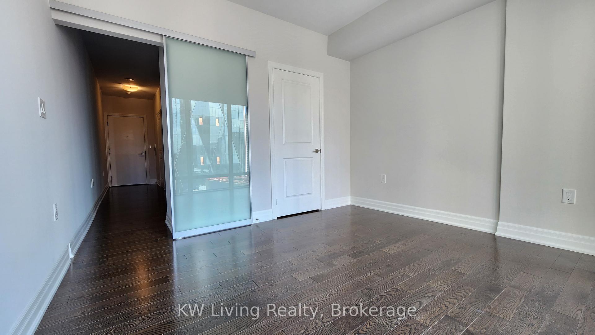 Photo 26 of Unit 1802, 8 The Esplanade, Toronto, Waterfront Communities — HOMEH