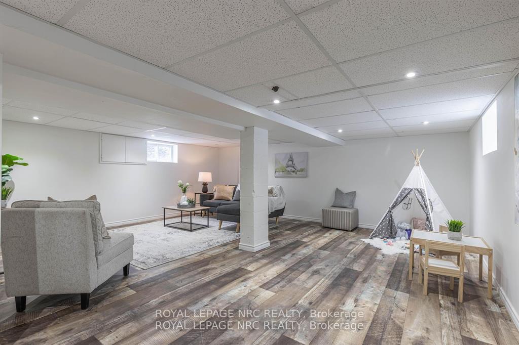 Photo 19 of 54 Downing Street, St. Catharines, Old Glenridge — HOMEH