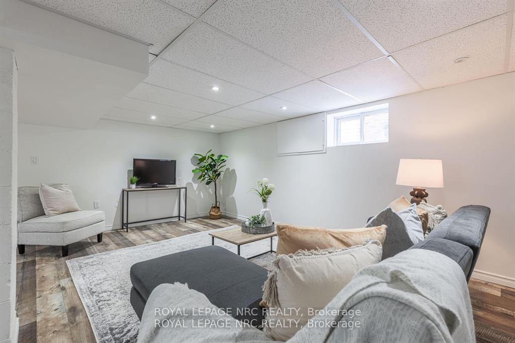 Photo 20 of 54 Downing Street, St. Catharines, Old Glenridge — HOMEH