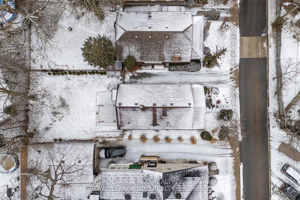 Photo 23 of 54 Downing Street, St. Catharines, Old Glenridge — HOMEH