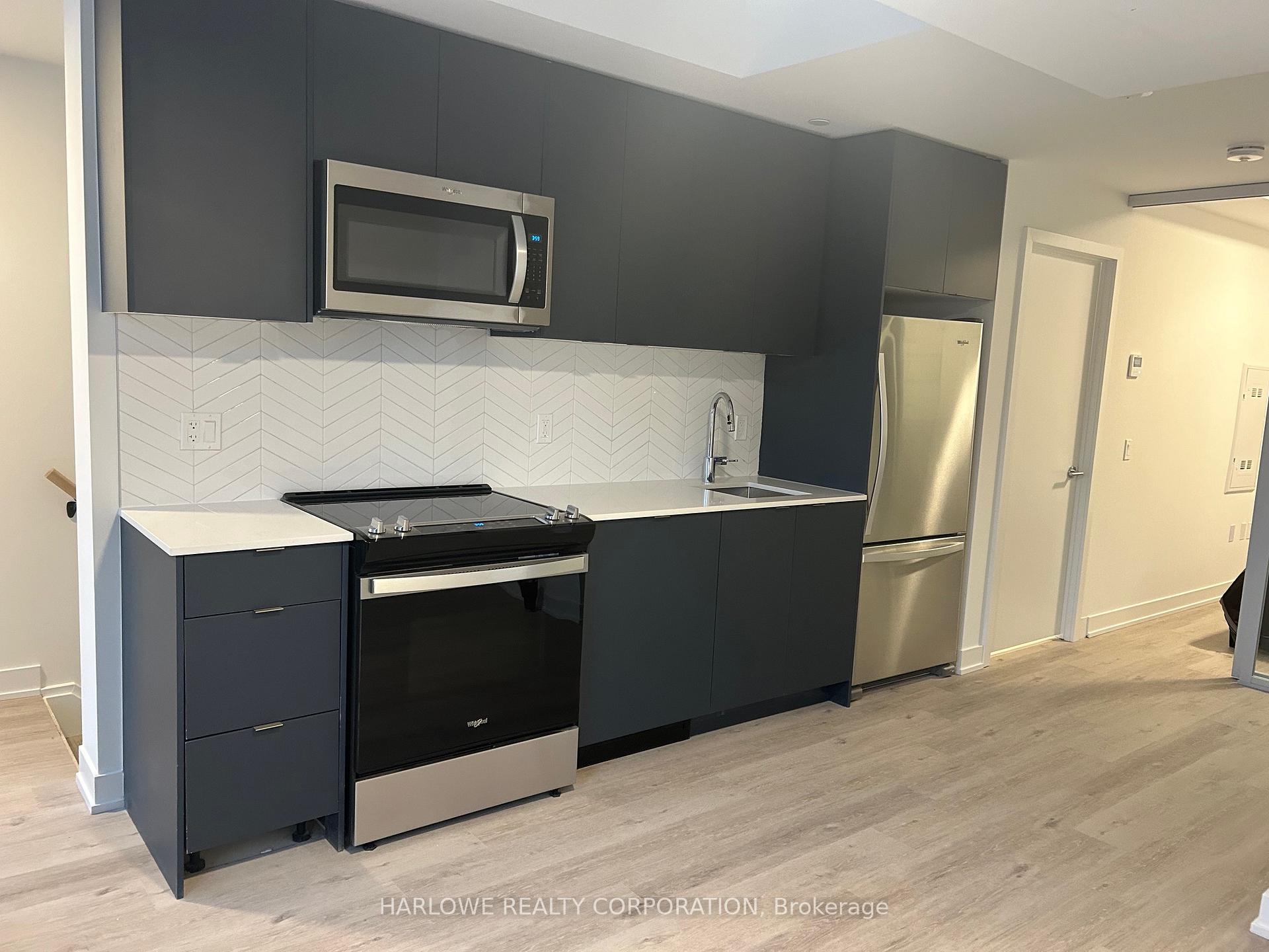 Front of Unit 126 B, 1604 Charles Street