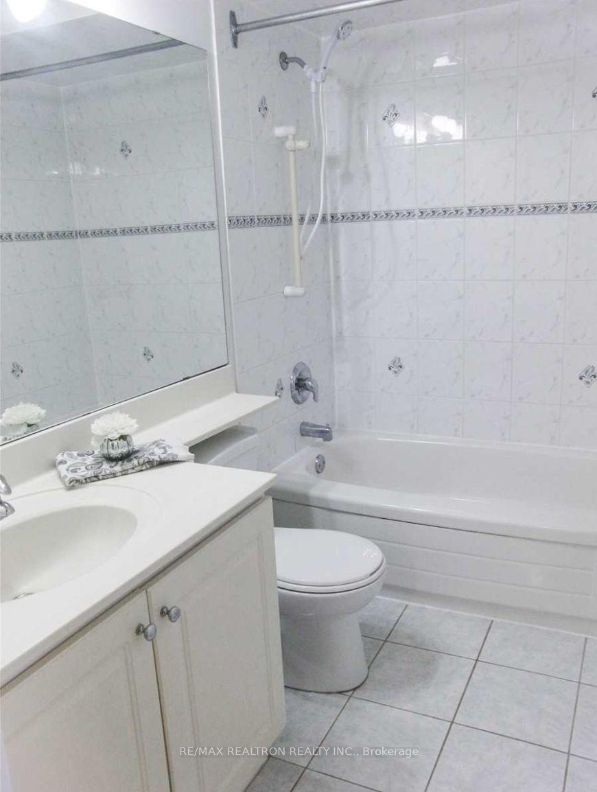 Photo 10 of Unit 27, 27 Bowman Way, Markham, Aileen-Willowbrook — HOMEH