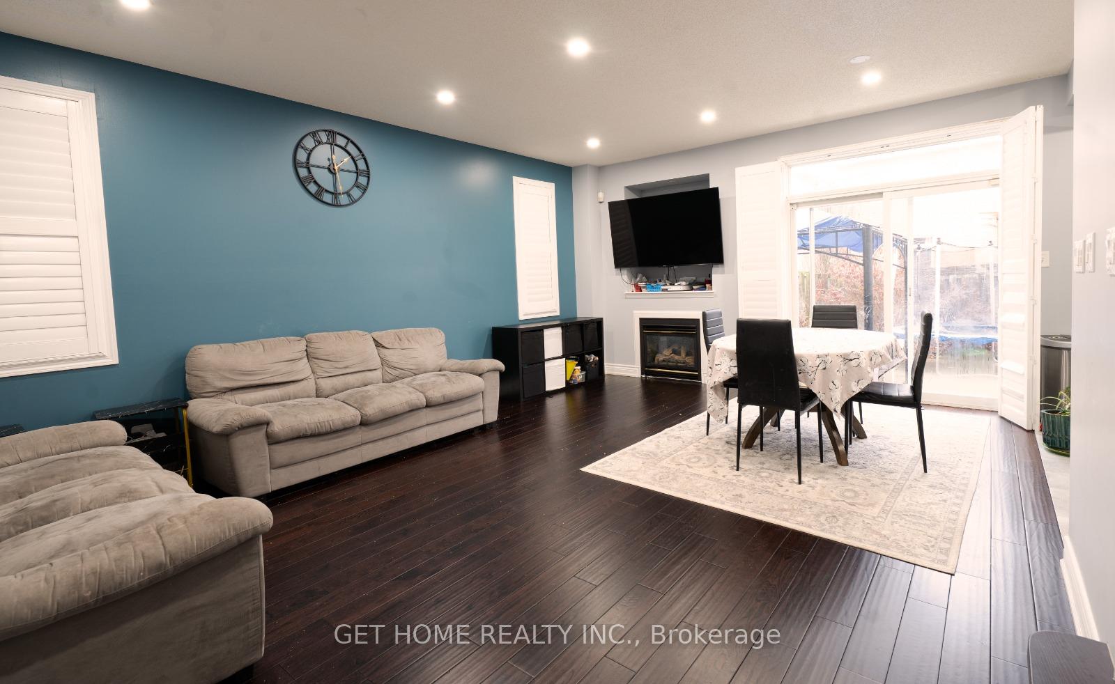 Photo 8 of 5 Down Crescent, Ajax, Northwest Ajax — HOMEH