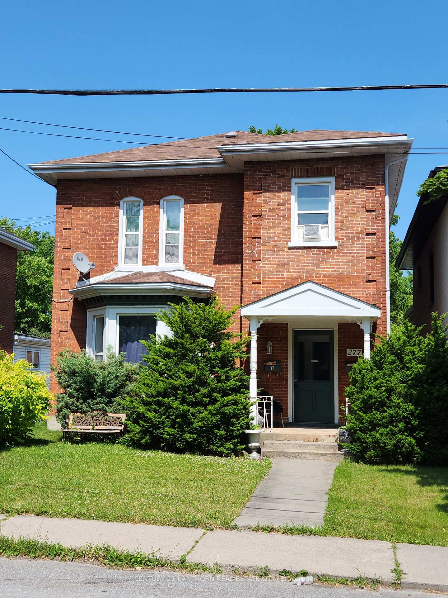 Front of 277 William Street