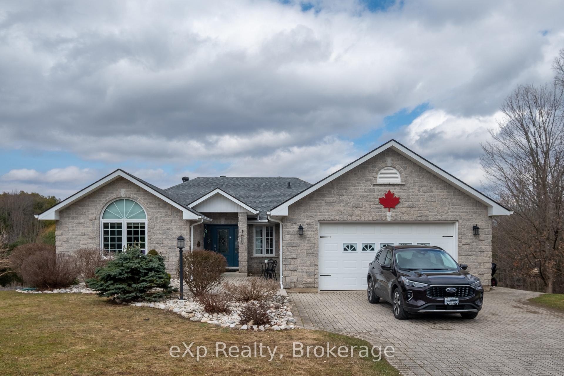 Photo 3 of 822813 Sideroad 1, Chatsworth — HOMEH