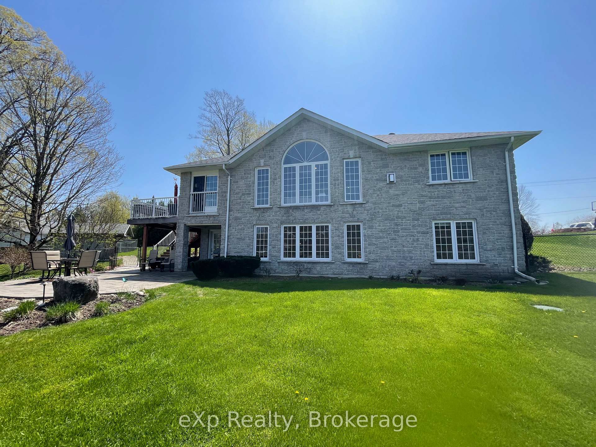 Photo 6 of 822813 Sideroad 1, Chatsworth — HOMEH